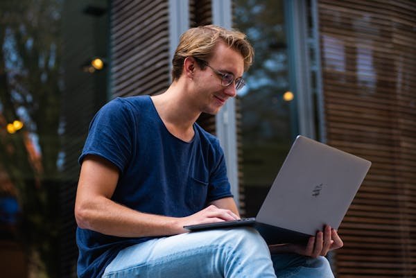 Enrichir ses soft skills : conseils pour une carrière réussie